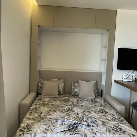 Apartman Endri Appartments 2 *