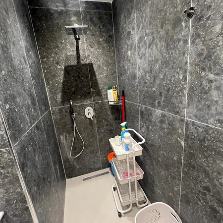 Apartman Endri Appartments 2 *
